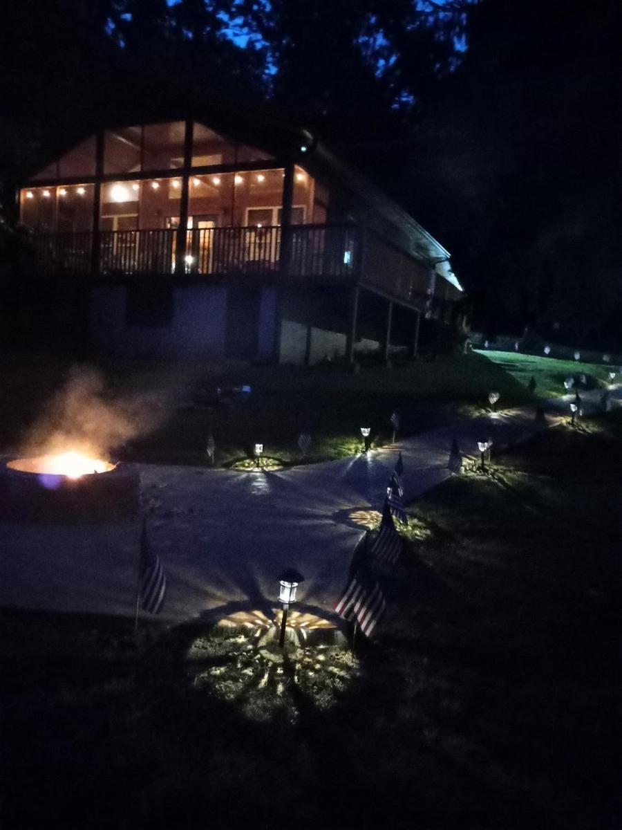 蓋特林堡A Garden Blessing别墅 外观 照片